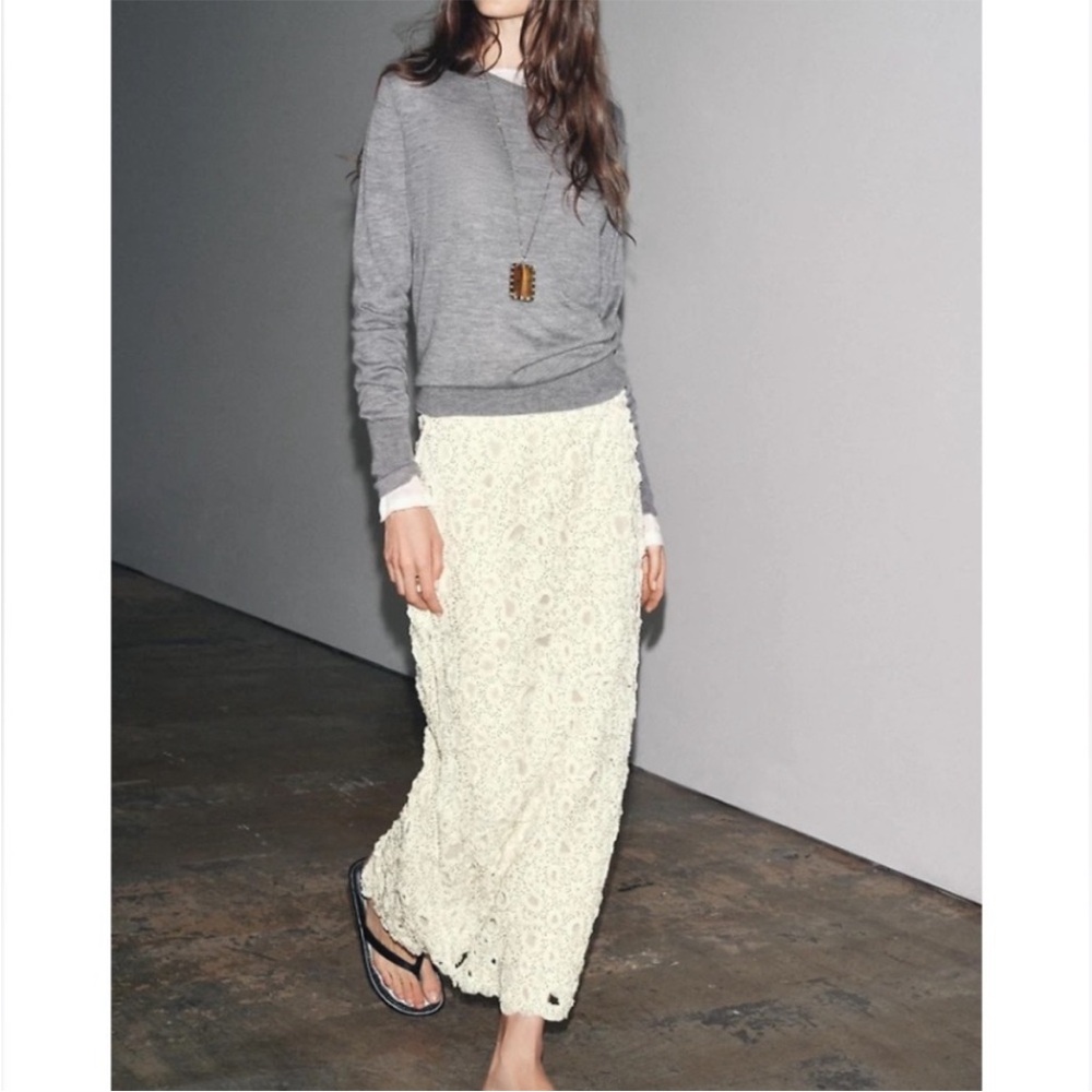 ZARA BEADED MIDI JEWEL SKIRT EMBROIDERED. - Picture 3 of 13